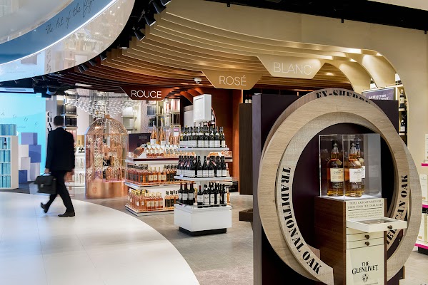 aelia-duty-free-aeroport-nice-cote-dazur-terminal-1